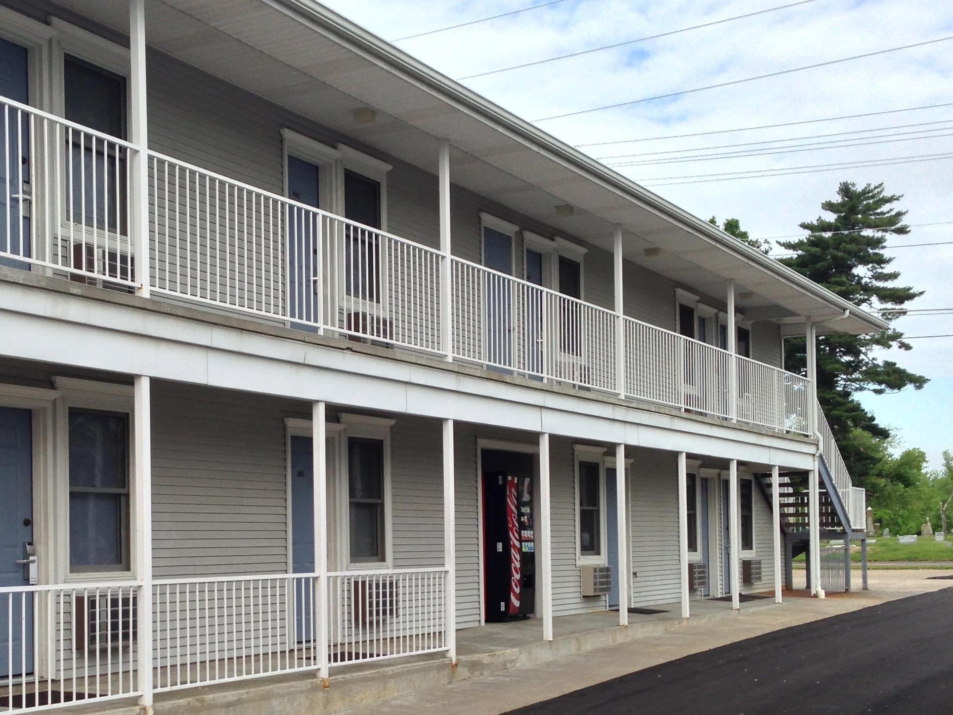 Travelers Suites Paducah Exterior photo