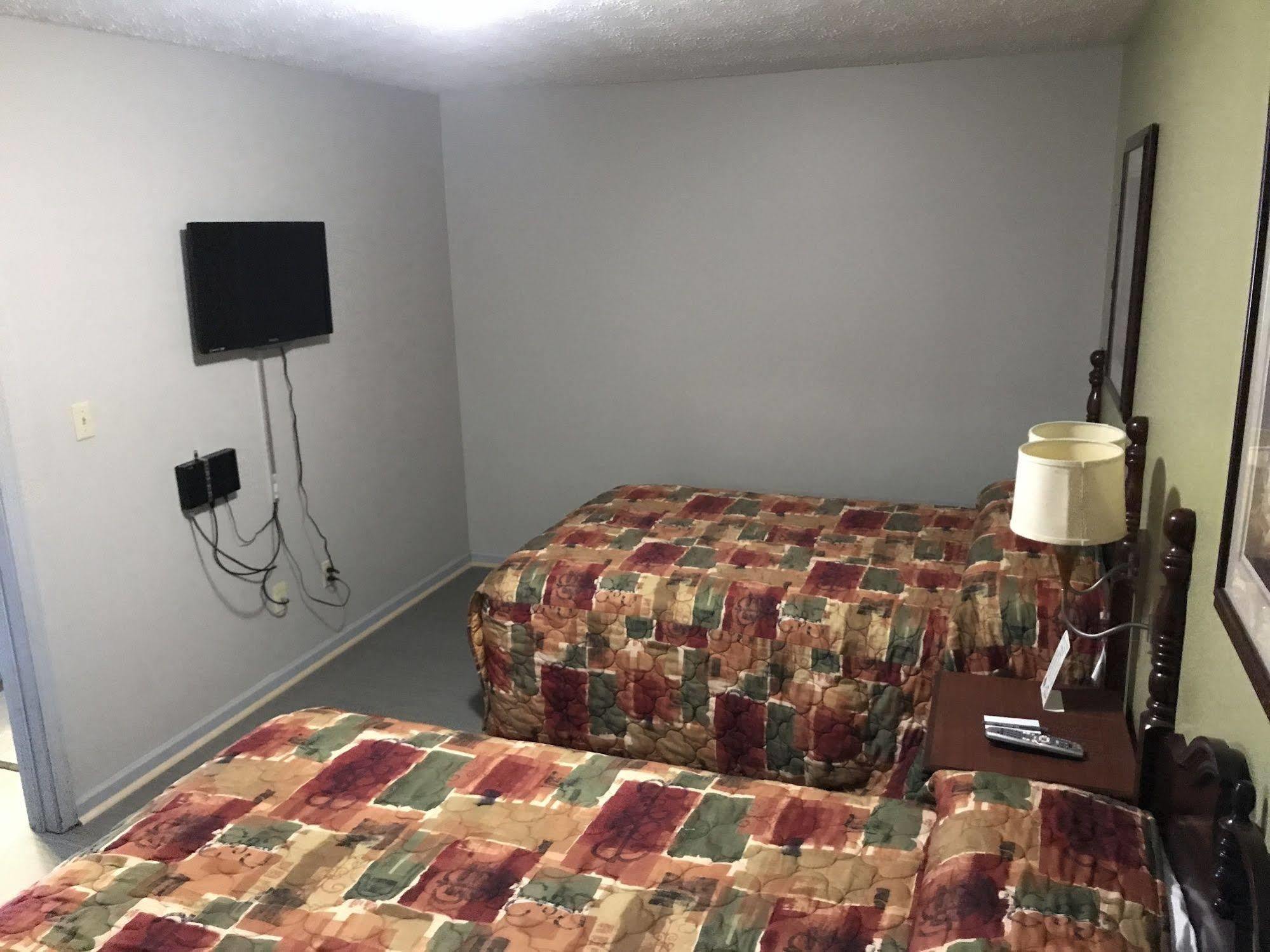 Travelers Suites Paducah Exterior photo