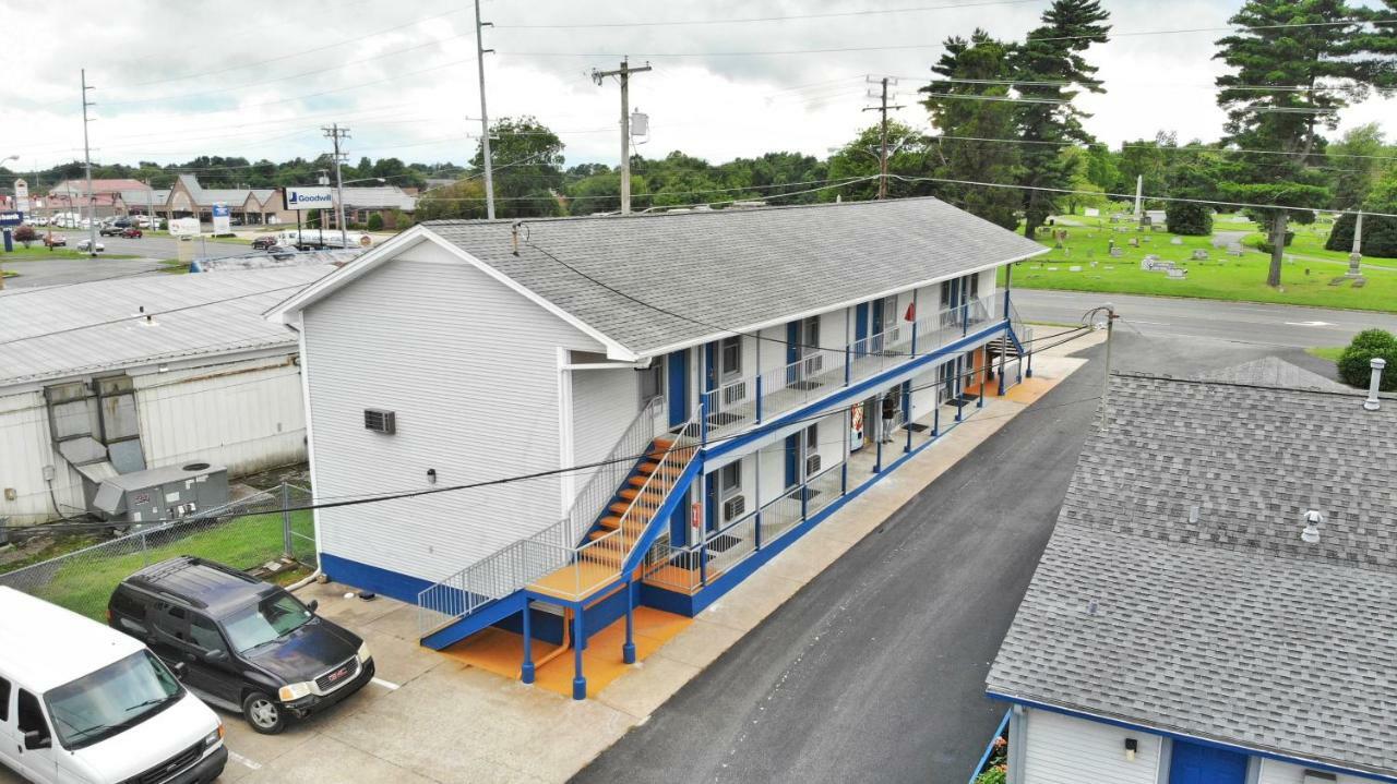 Travelers Suites Paducah Exterior photo